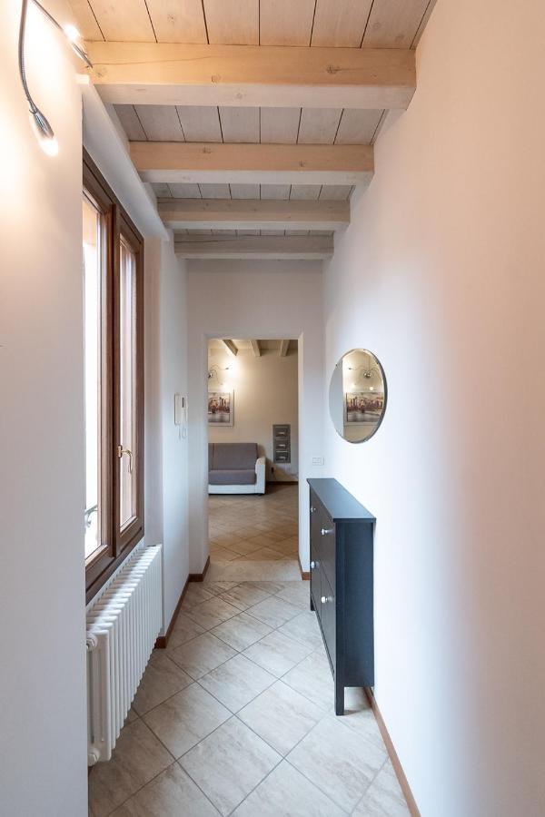 Trilocale Rua Sovera 85 - F&L Aparment Brescia Eksteriør billede